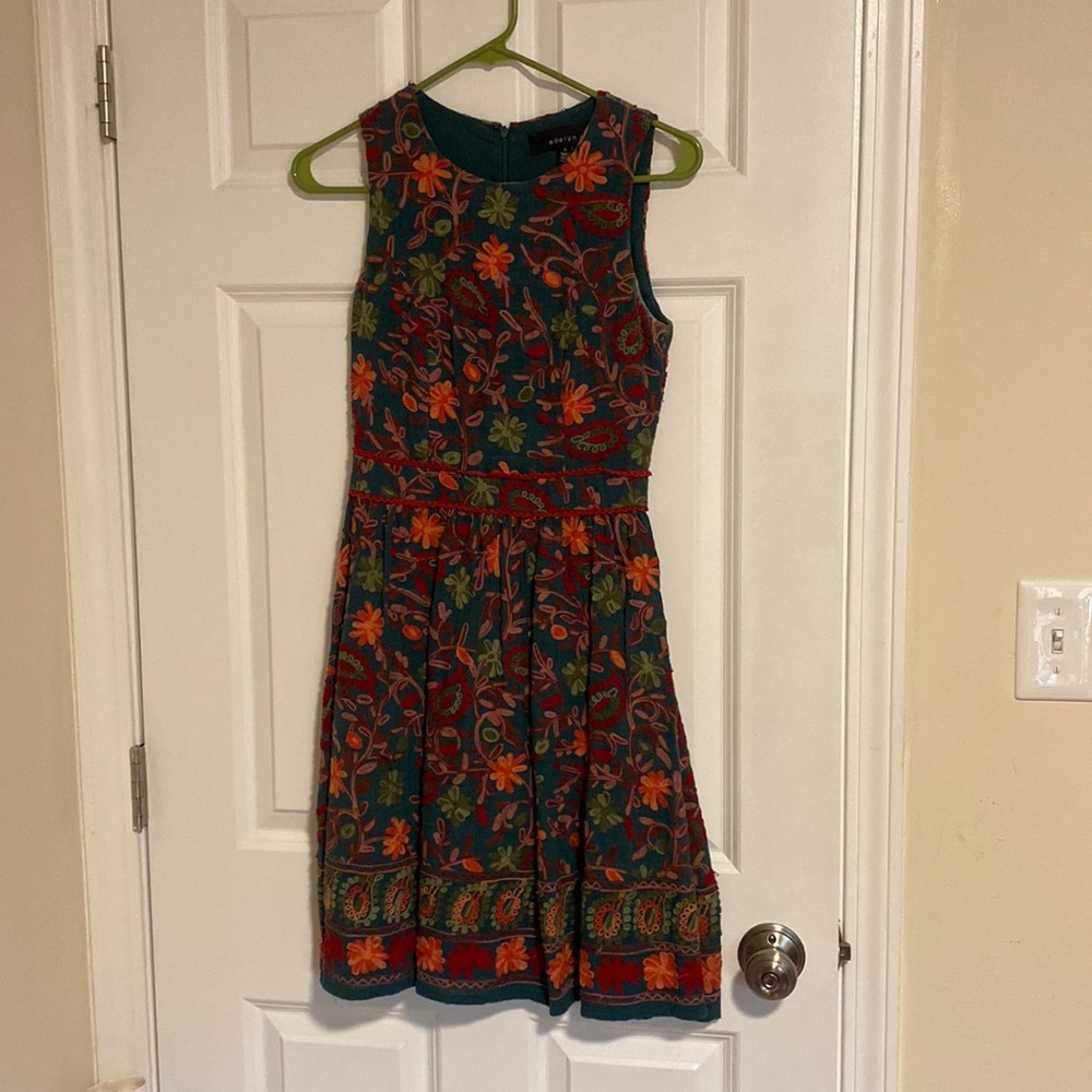 Embroidered Anthropologie Fit & Flare | teal with maroon orange fall florals